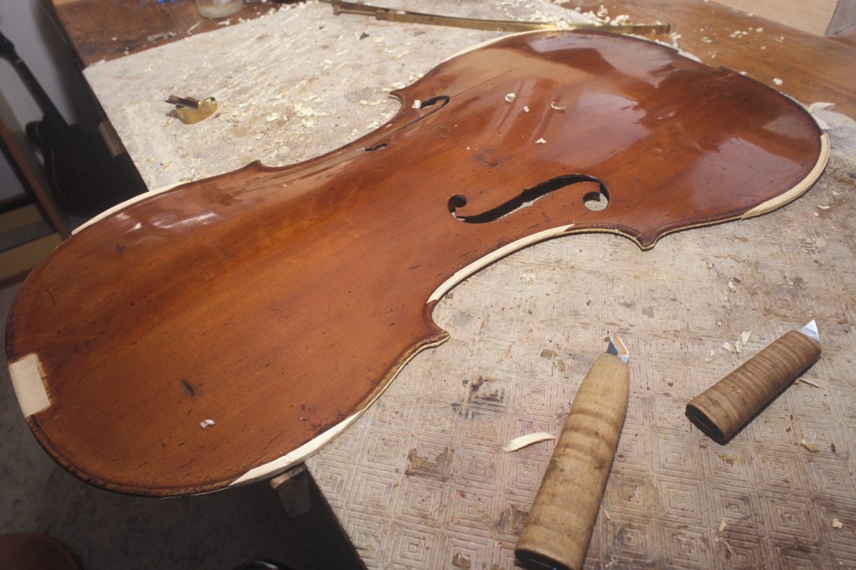 PierreLAJUGEE,luthier4